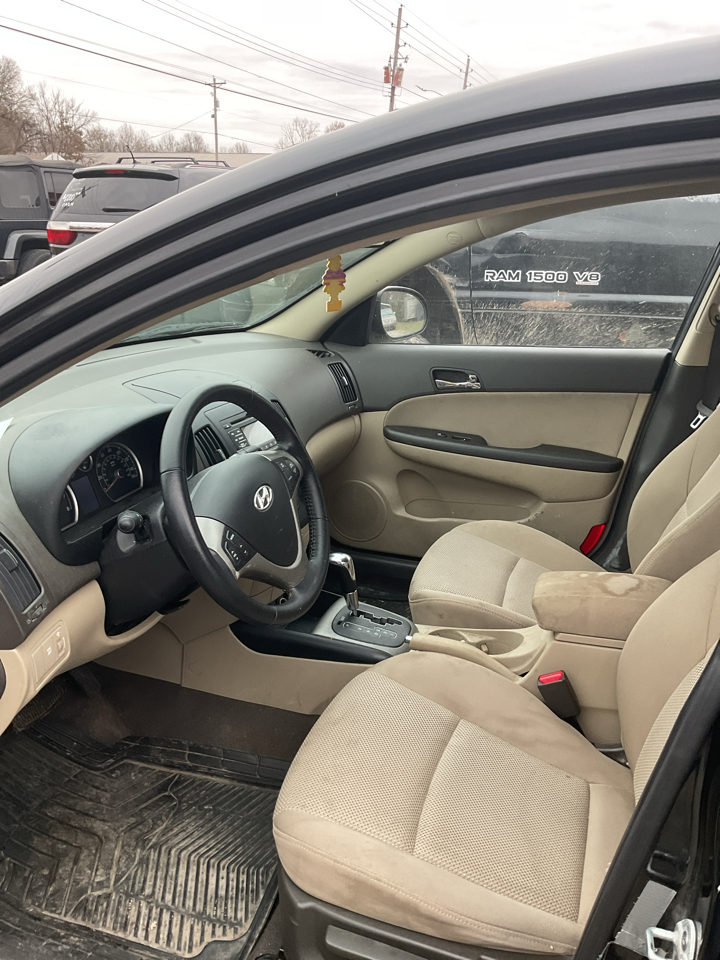 Hyundai Elantra Automatic 2009