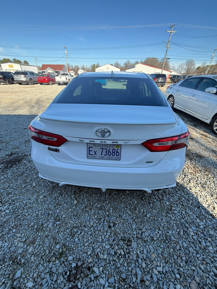Toyota Camry XLE 2019
