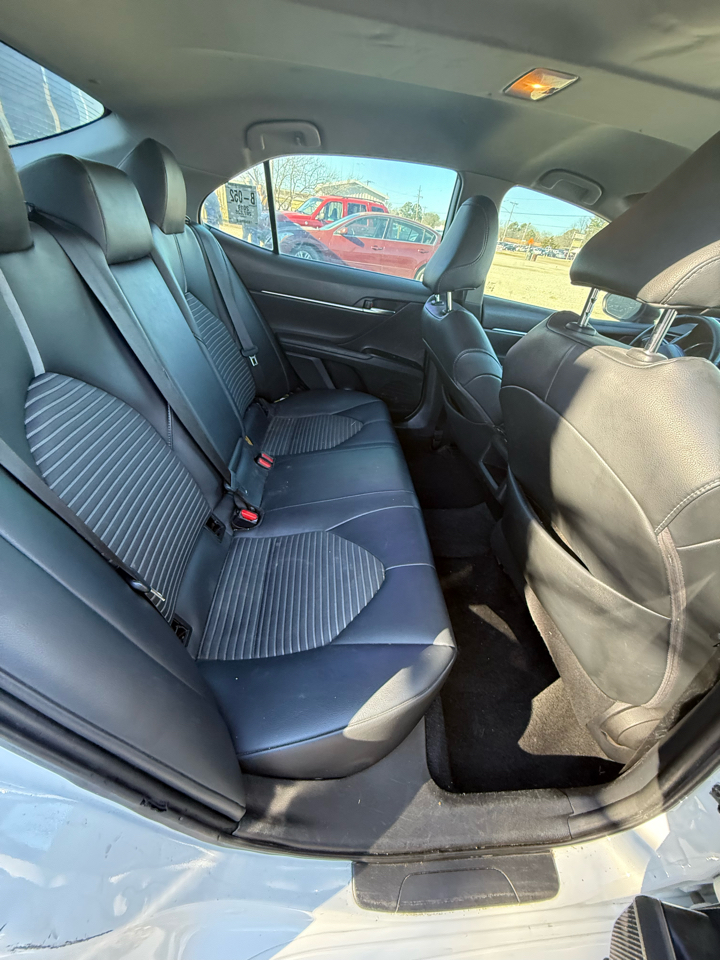 Toyota Camry XLE 2019