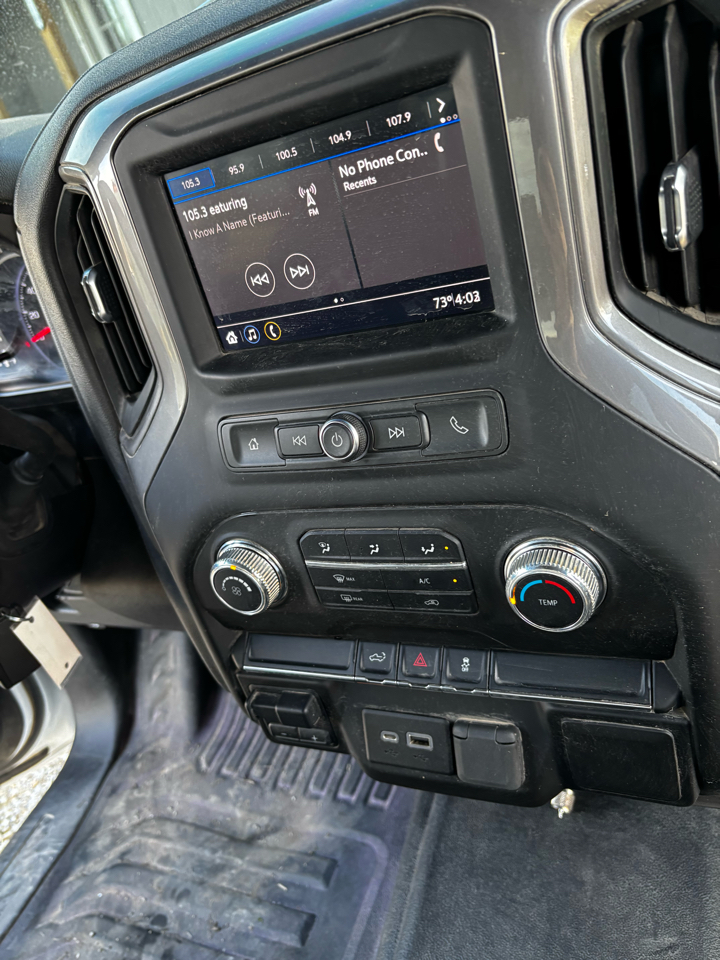 GMC Sierra 1500 Base Crew Cab Short Box 4WD 2021