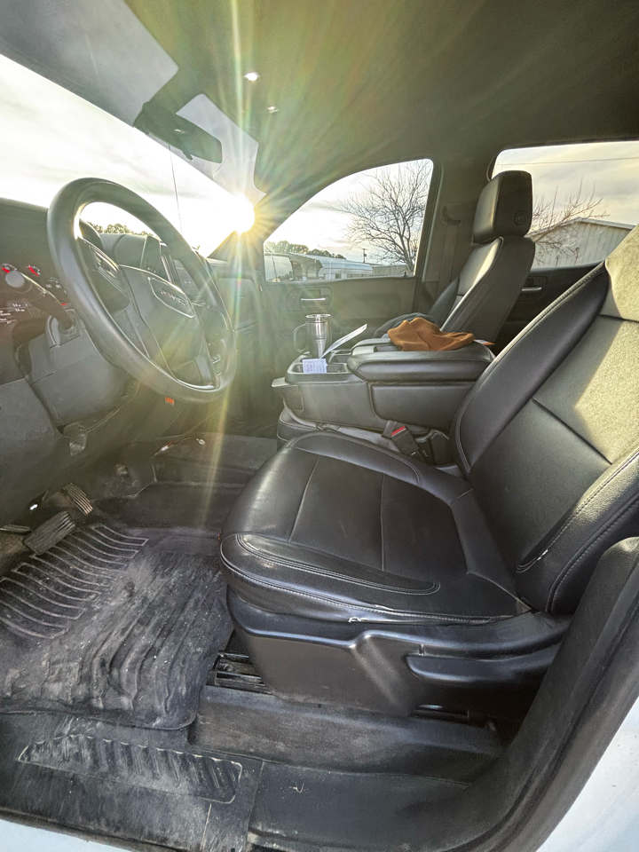 GMC Sierra 1500 Base Crew Cab Short Box 4WD 2021