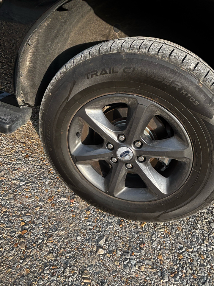 Ford Expedition XLT 4WD 2018