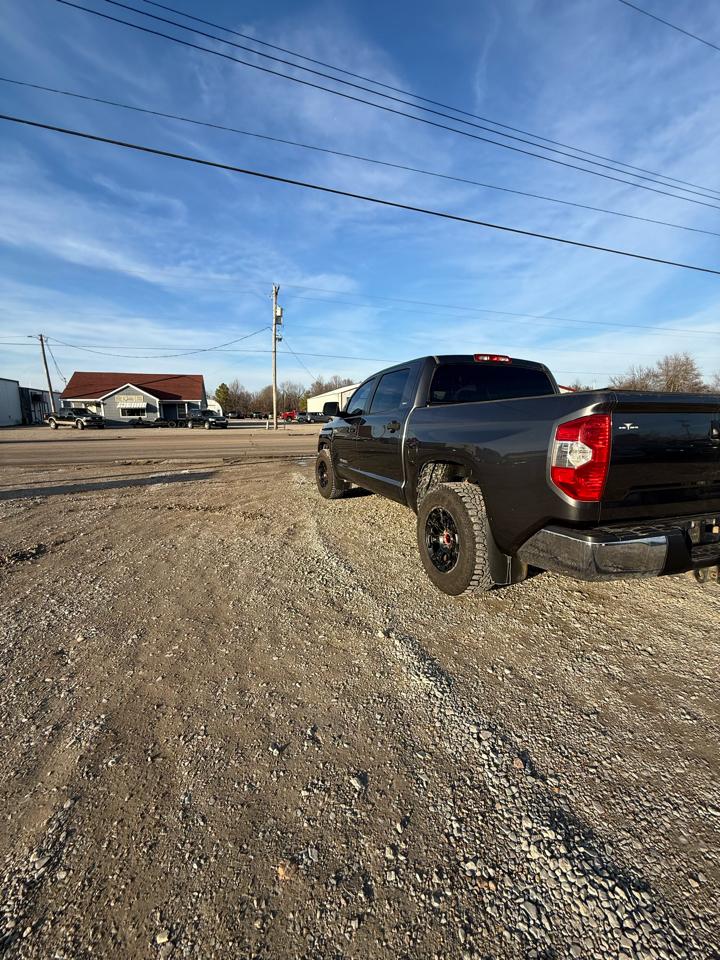 Toyota Tundra SR5 5.7L V8 CrewMax 2WD 2014