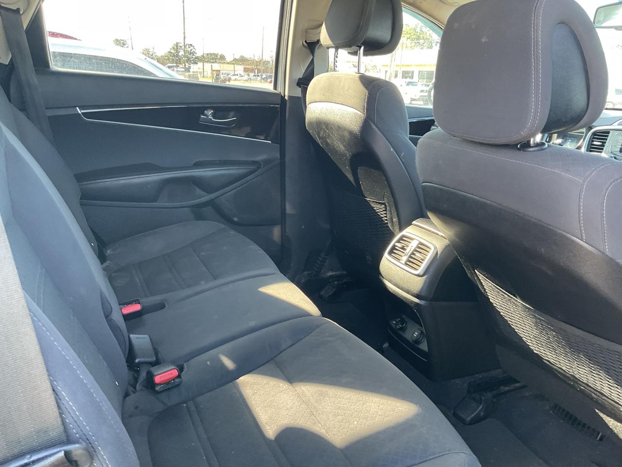 Kia Sorento LX 2WD 2016