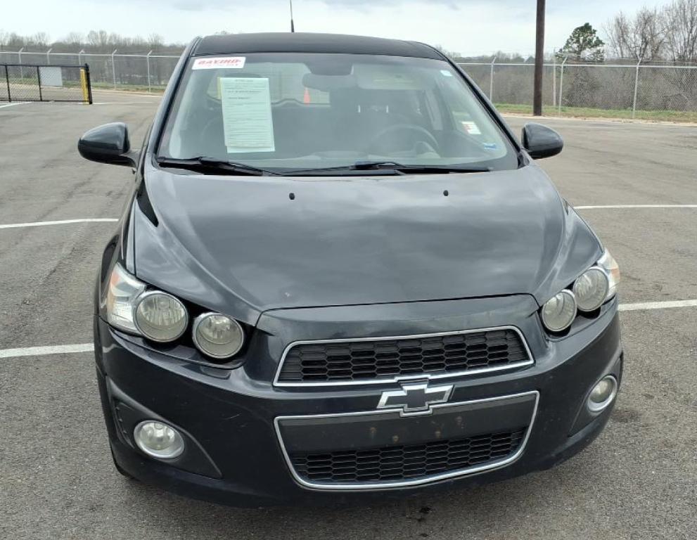 Chevrolet Sonic LT Manual 5-Door 2013