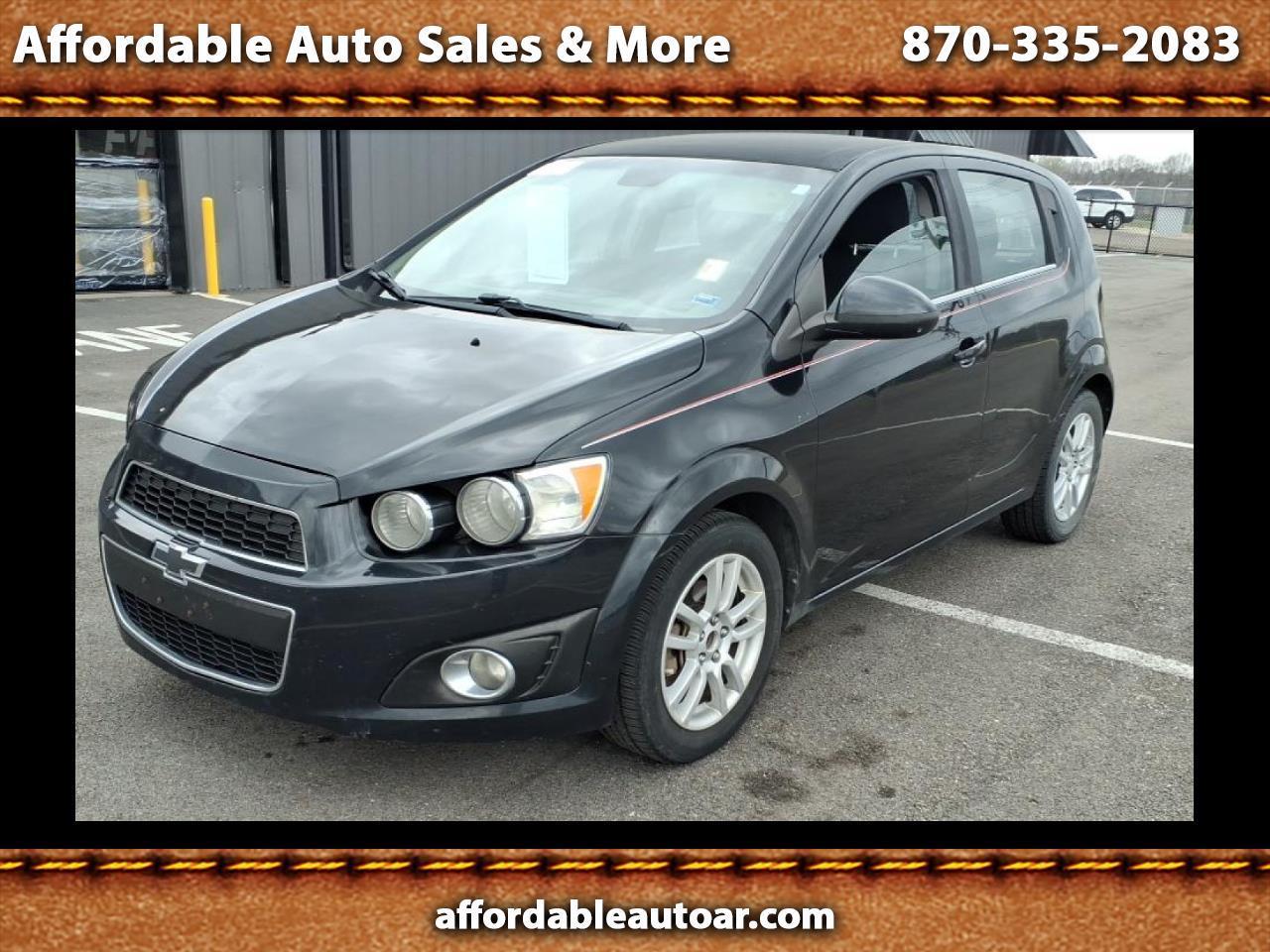 Chevrolet Sonic LT Manual 5-Door 2013