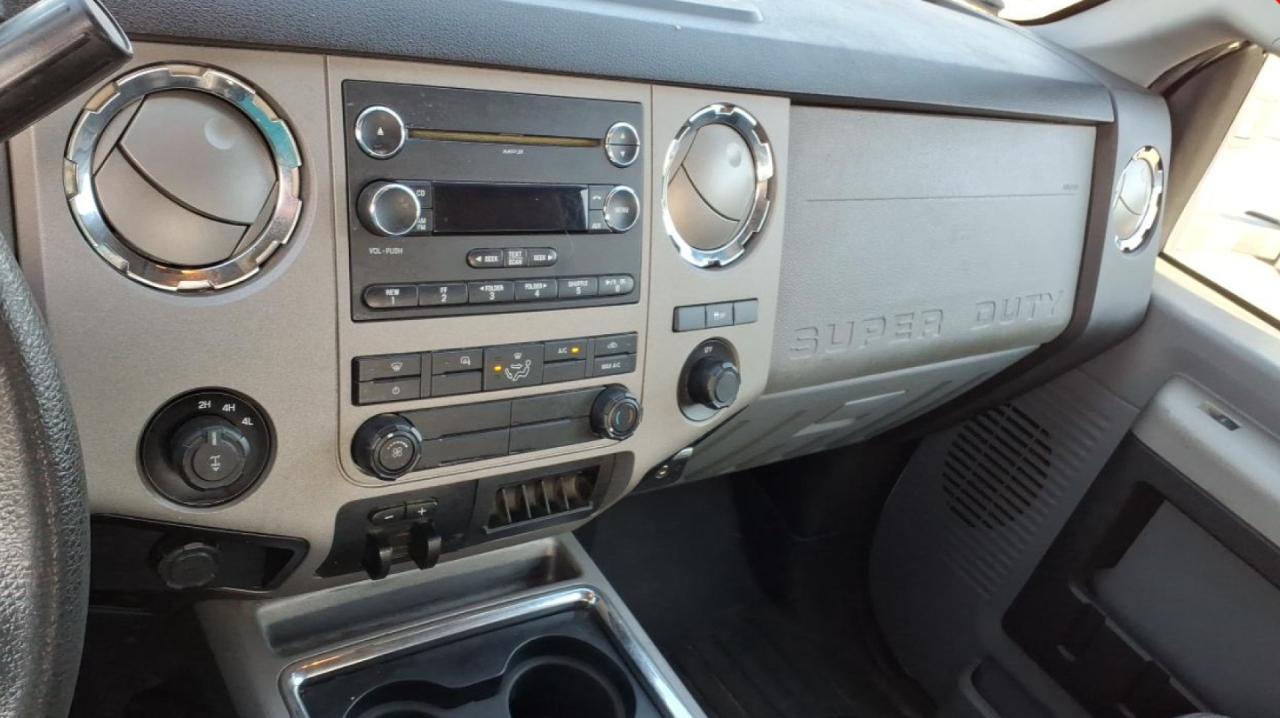 Ford F-250 SD XLT Crew Cab Long Bed 4WD 2013