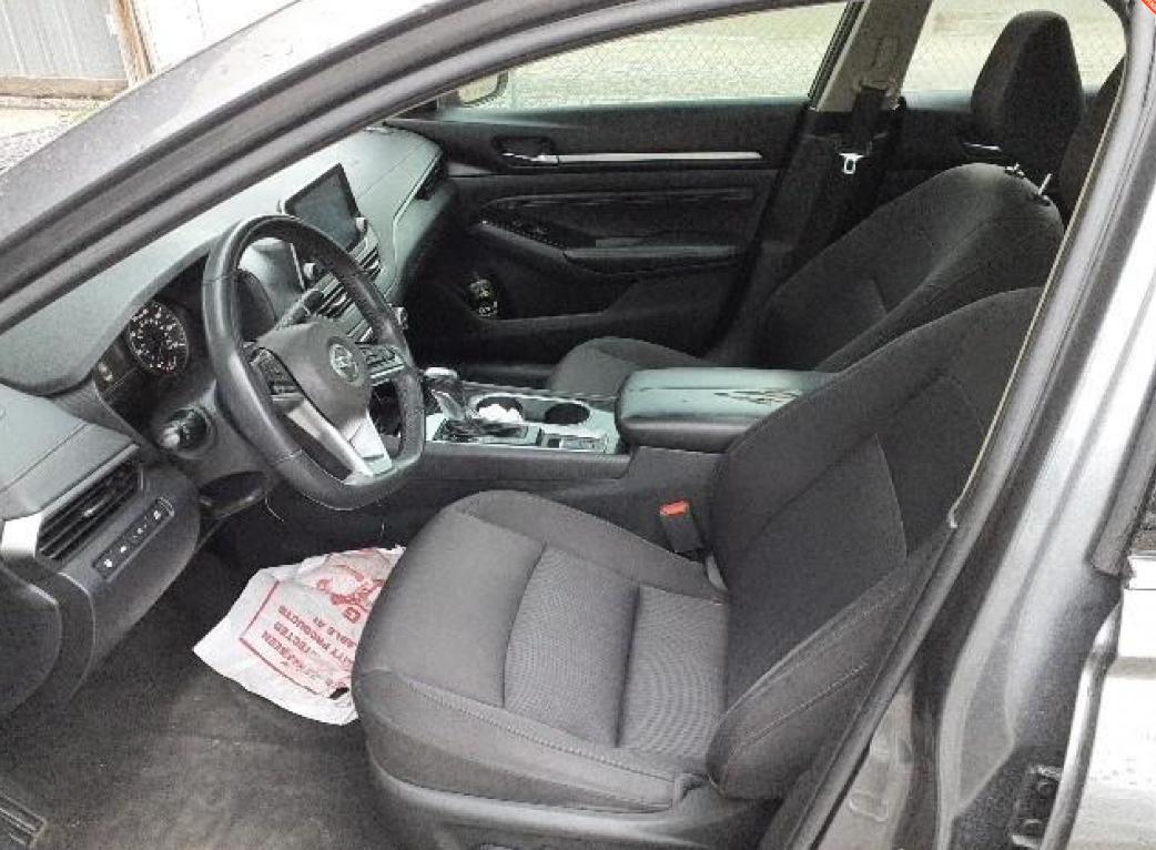 Nissan Altima 2.5 SV 2020