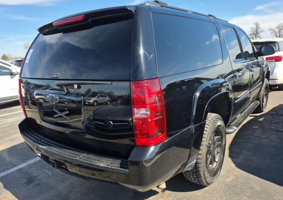 Chevrolet Suburban LTZ 1500 4WD 2008