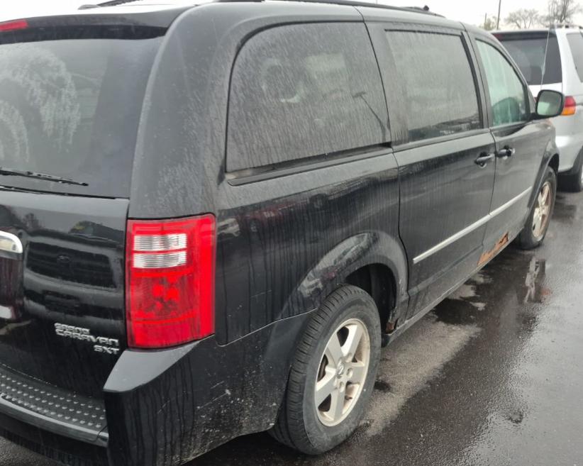 Dodge Grand Caravan SXT 2010