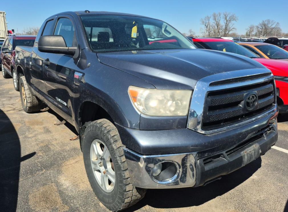 Toyota Tundra Tundra-Grade 5.7L FFV Double Cab 4WD 2010