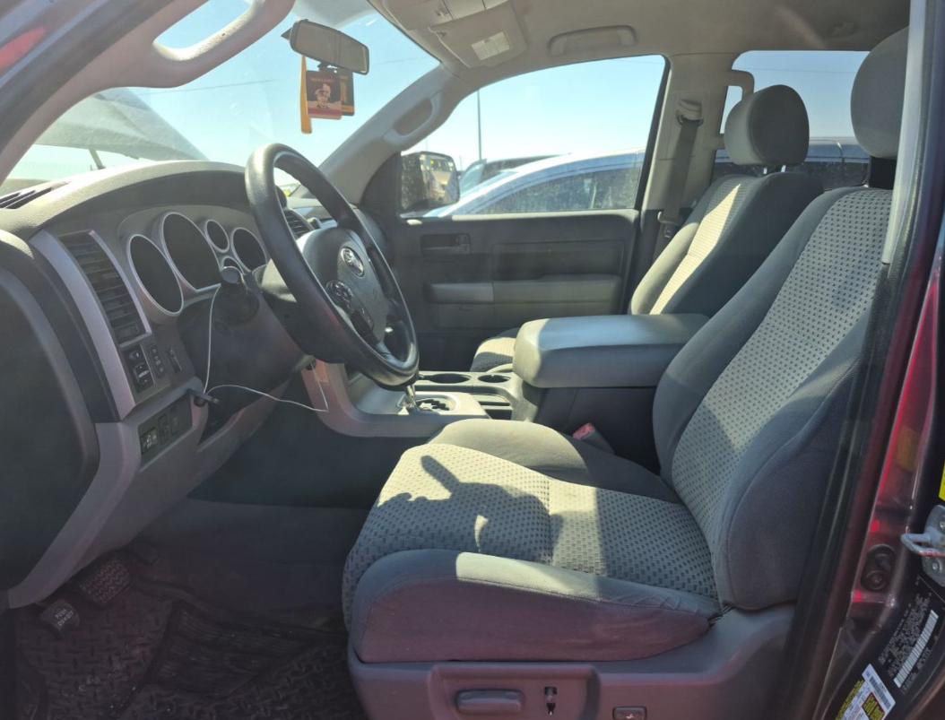 Toyota Tundra Tundra-Grade 5.7L FFV Double Cab 4WD 2010