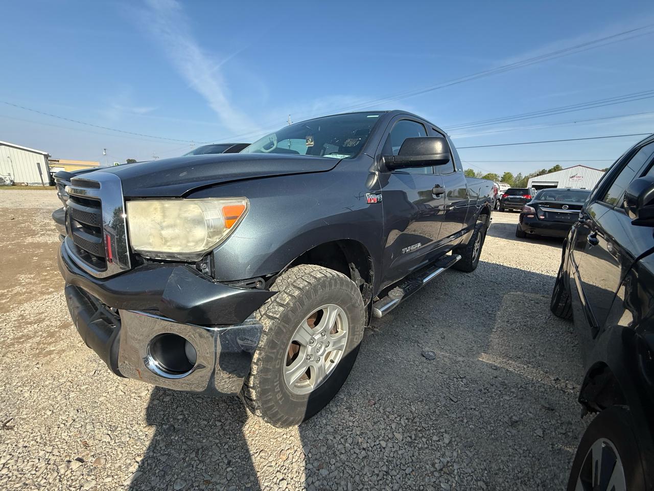 Toyota Tundra Tundra-Grade 5.7L FFV Double Cab 4WD 2010