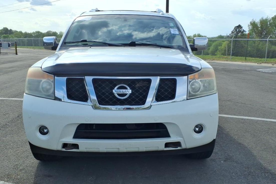 Nissan Armada Platinum 2WD 2014