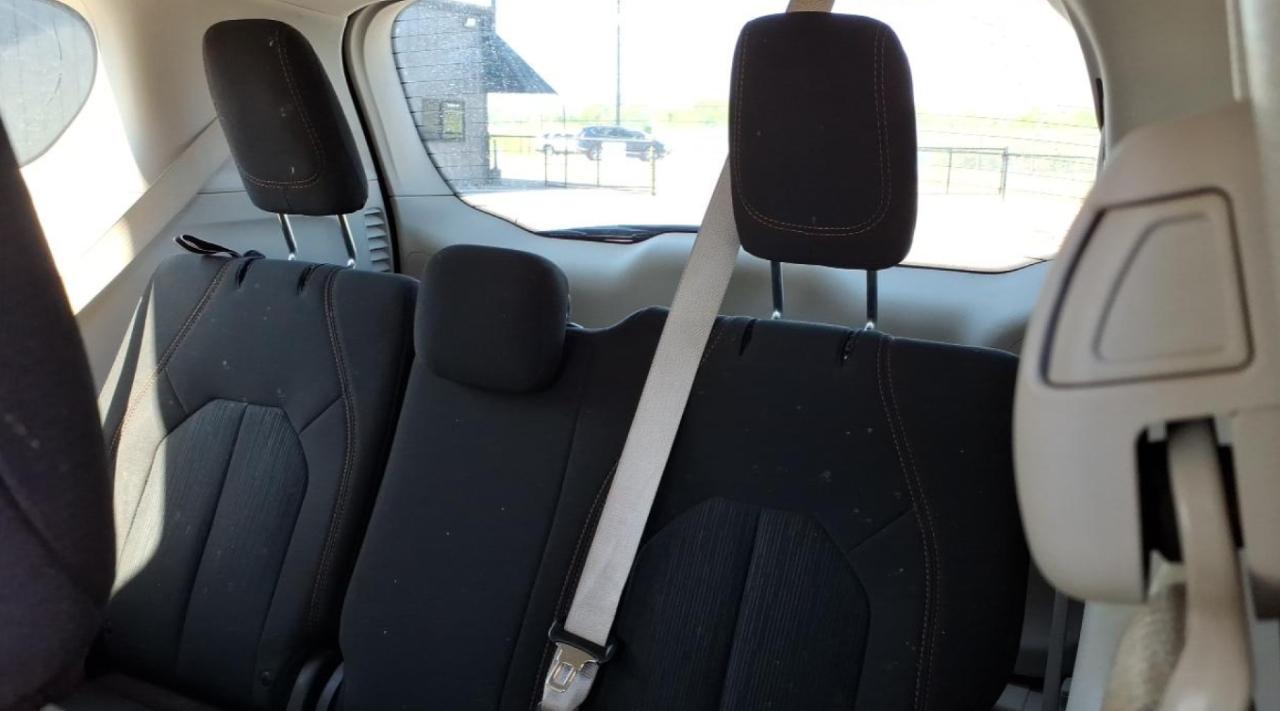 Chrysler Pacifica Touring 2017