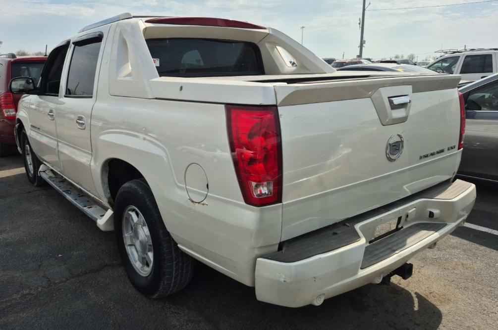 Cadillac Escalade EXT Sport Utility Truck 2002