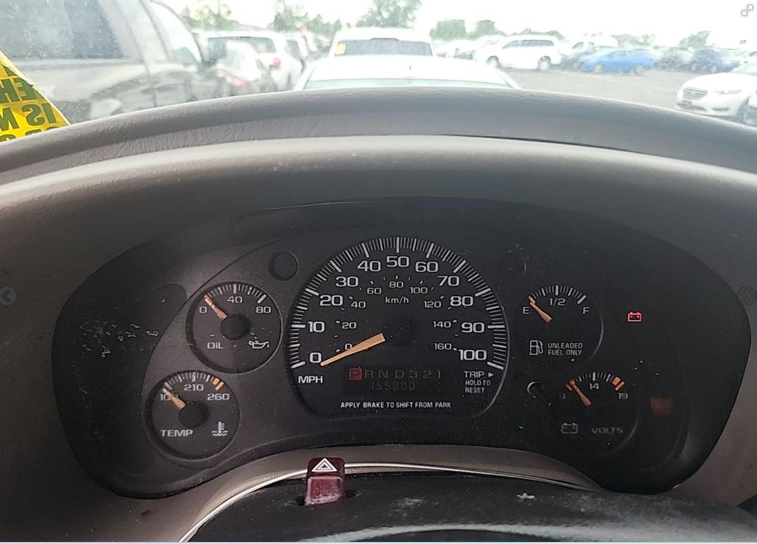 Chevrolet Astro Cargo Van 2WD 2004