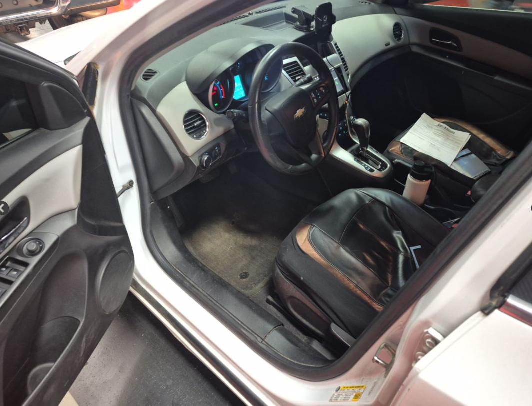 Chevrolet Cruze 2LS 2012