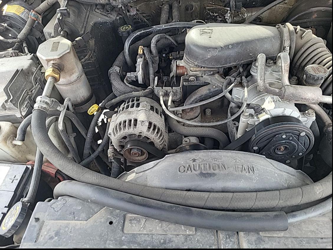 Chevrolet S10 Pickup LS Crew Cab 4WD 2002