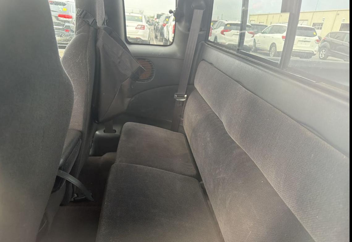 Dodge Dakota Club Cab 2WD 2000