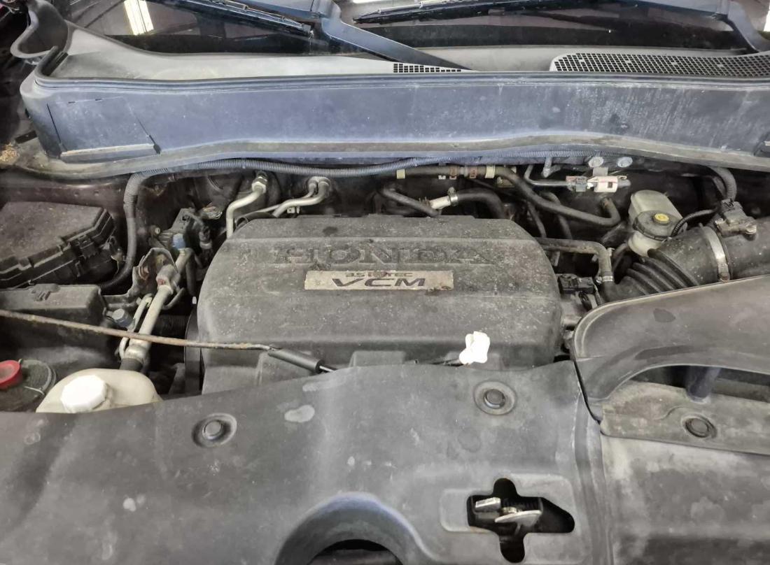 Honda Pilot Touring 4WD 5-Spd AT 2010