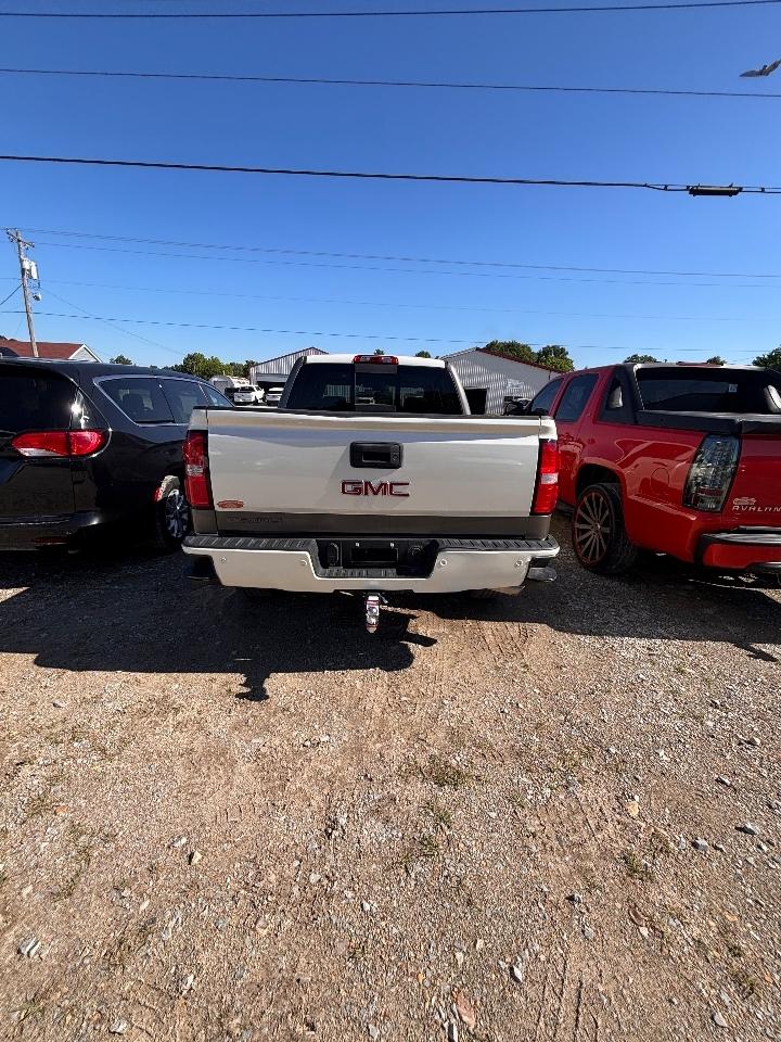 GMC Sierra 1500 Denali Crew Cab Short Box 4WD 2015
