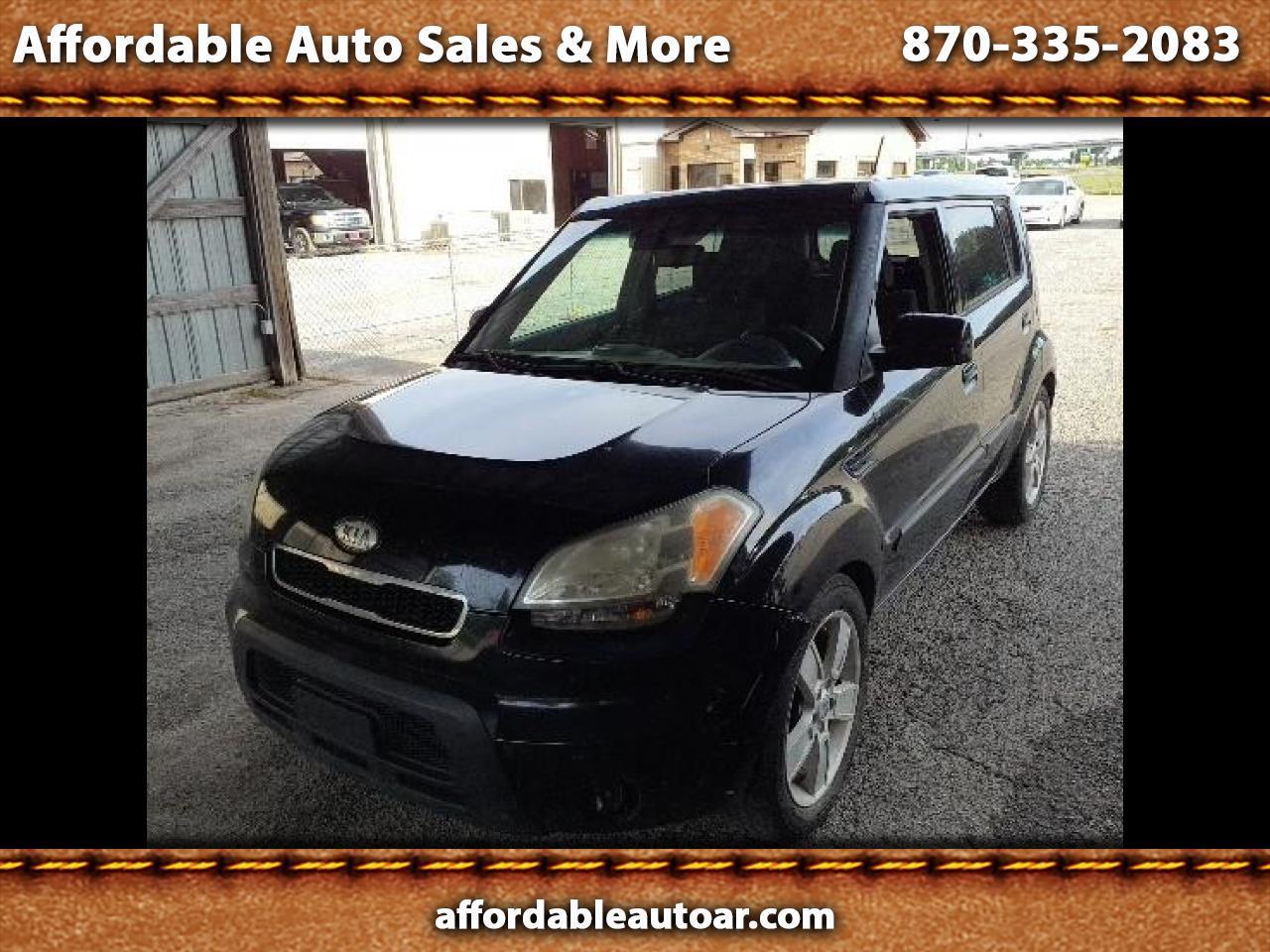 Kia Soul + 2010