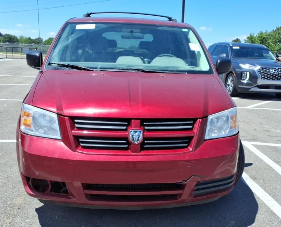 Dodge Grand Caravan Hero 2010