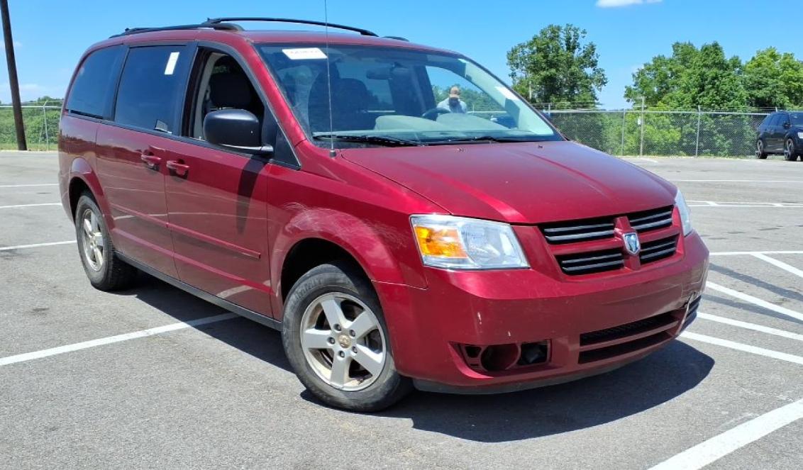 Dodge Grand Caravan Hero 2010