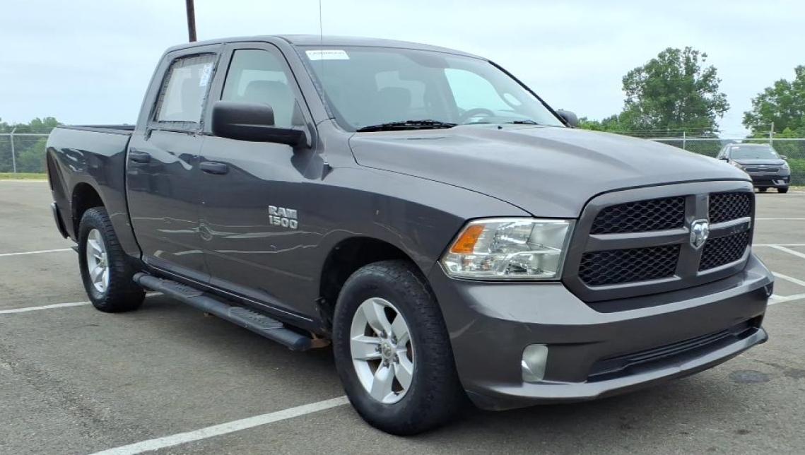 RAM 1500 Tradesman Crew Cab SWB 2WD 2016