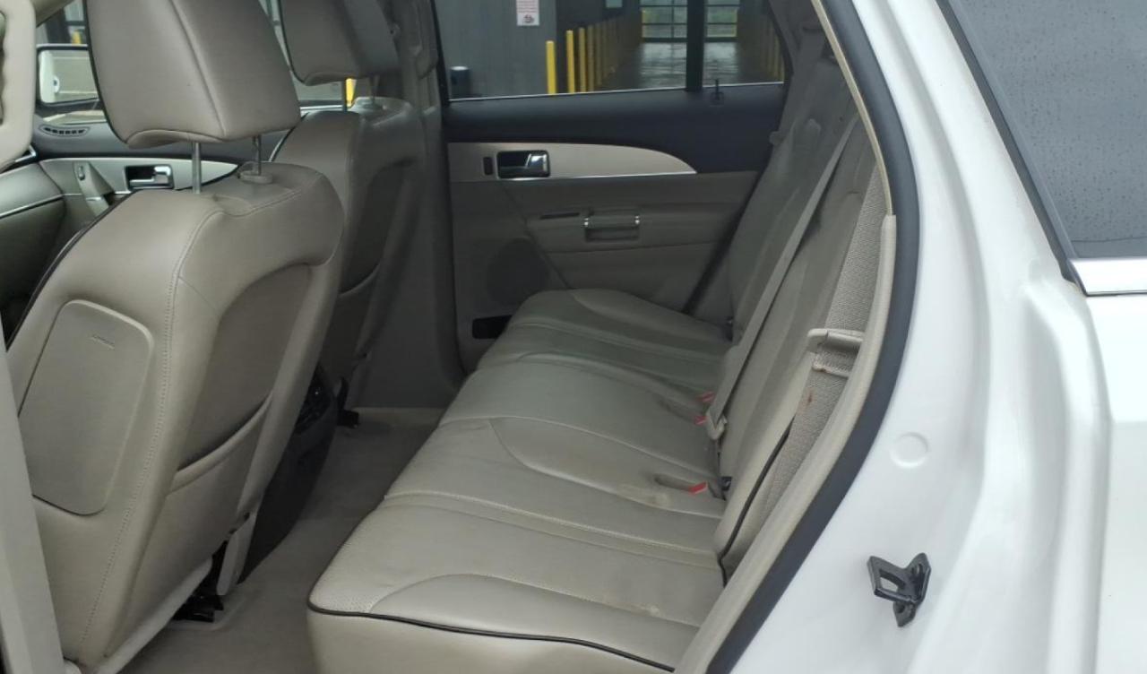 Lincoln MKX FWD 2011