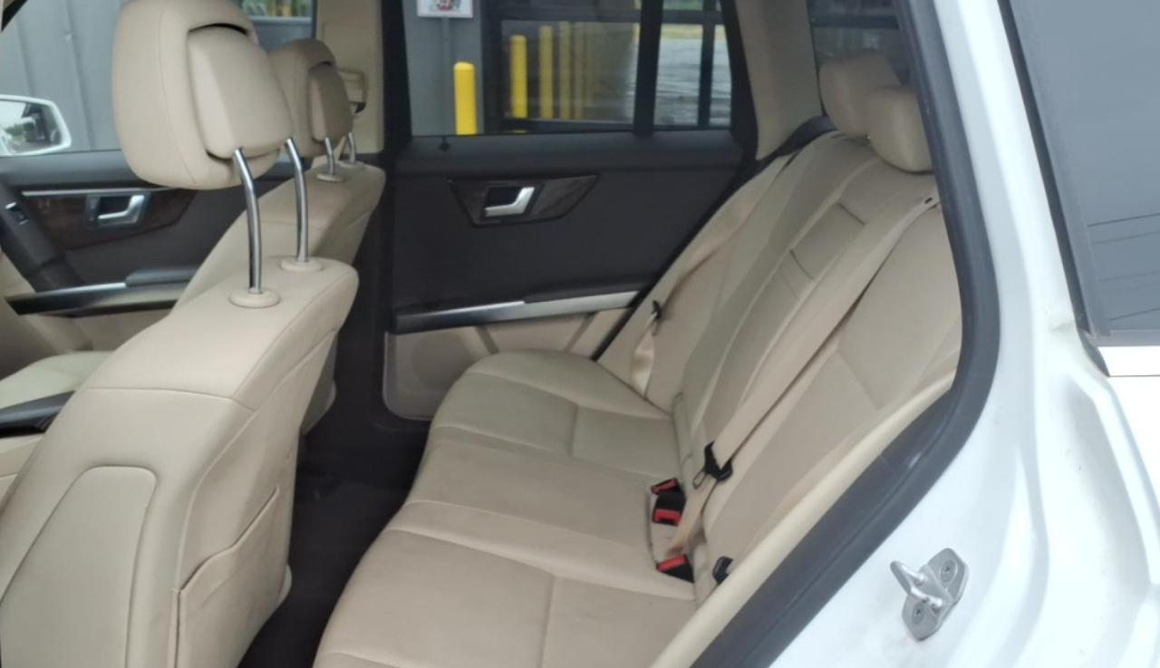 Mercedes-Benz GLK-Class GLK350 2014
