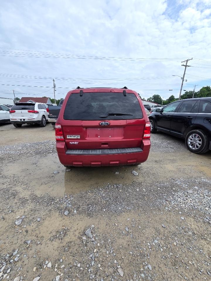 Ford Escape XLT FWD 2012