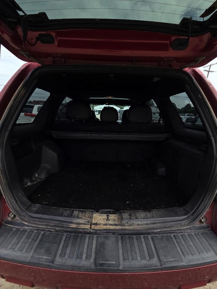 Ford Escape XLT FWD 2012