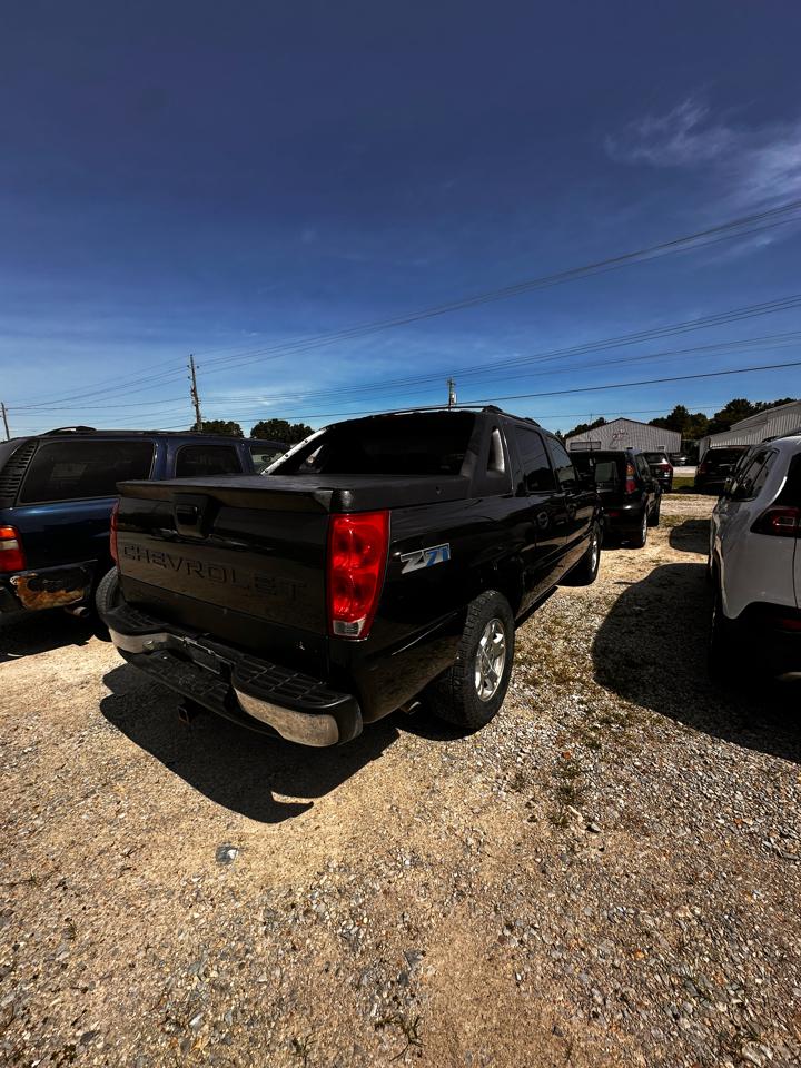 Chevrolet Avalanche 1500 4WD 2004