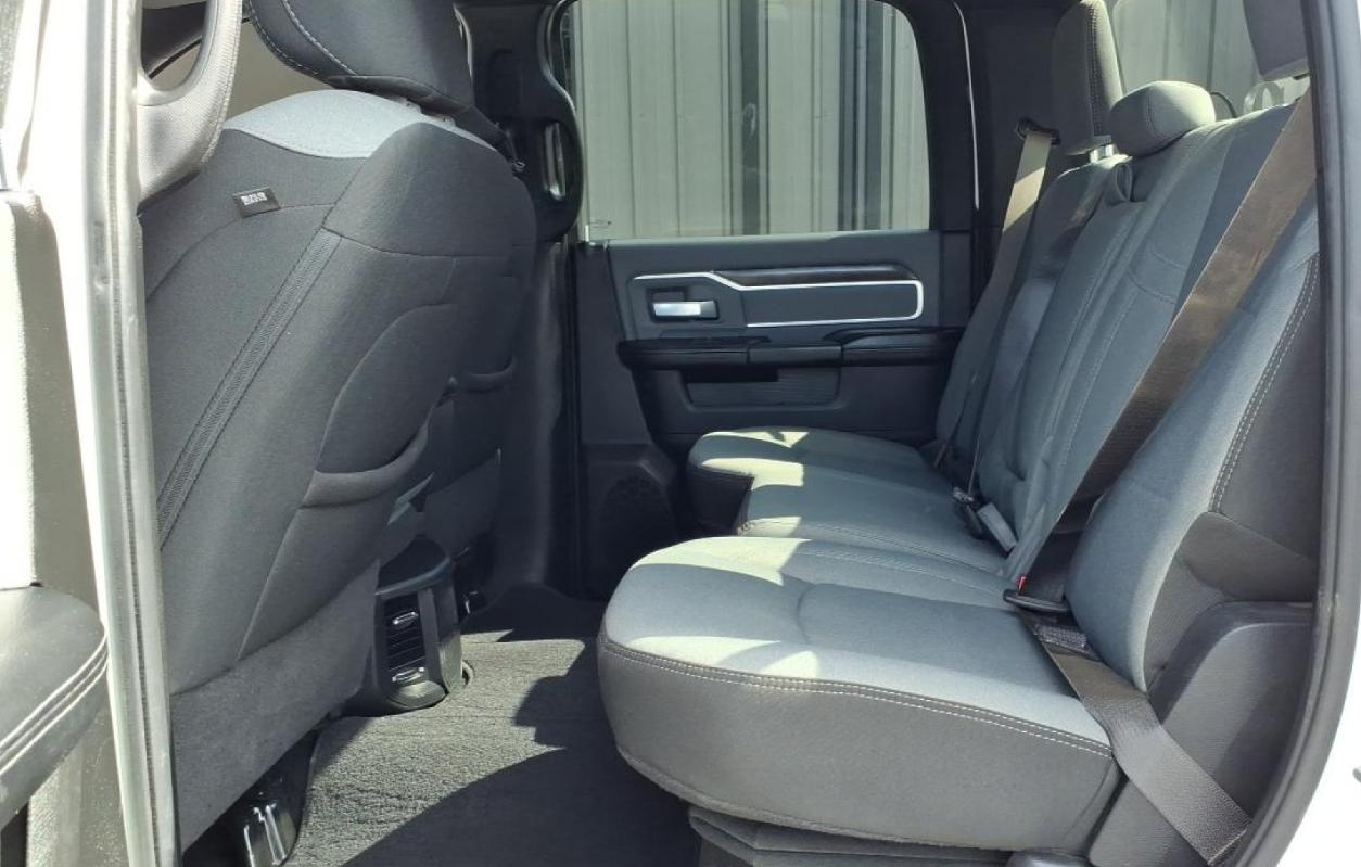RAM 2500 Tradesman Crew Cab SWB 4WD 2022