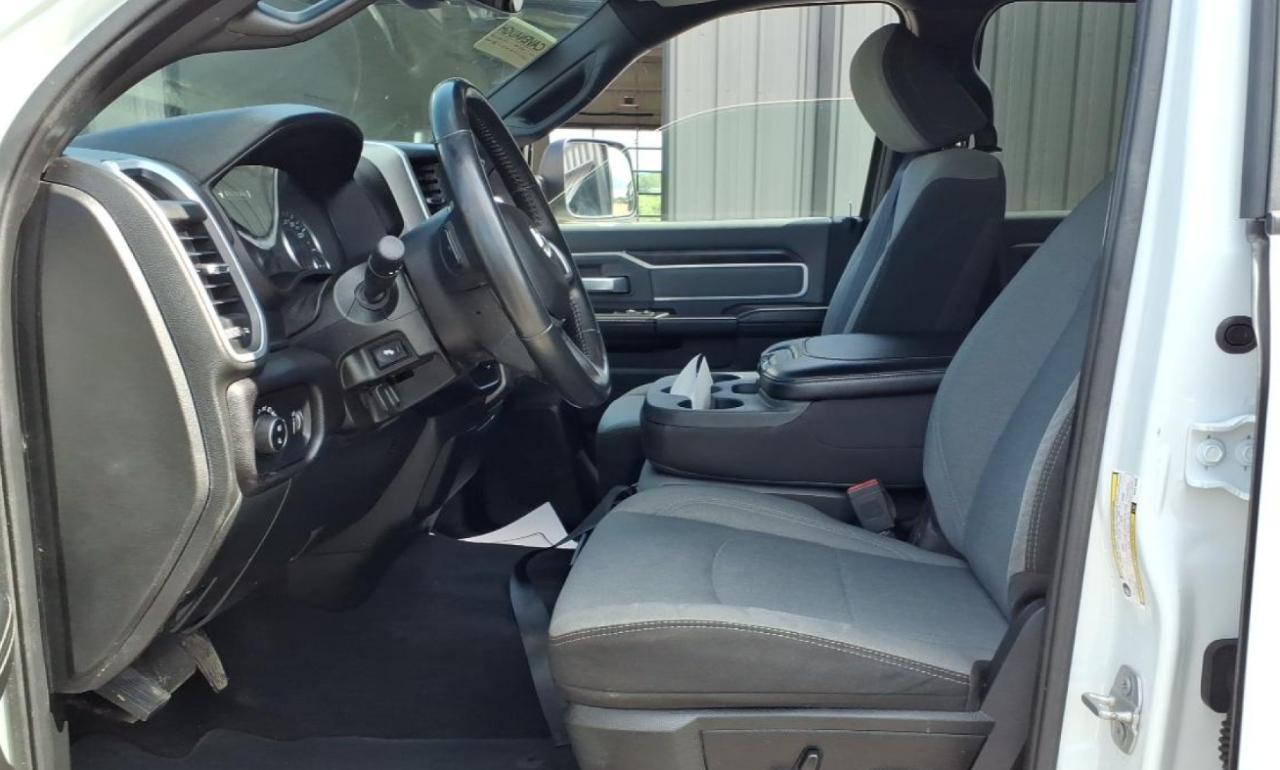 RAM 2500 Tradesman Crew Cab SWB 4WD 2022