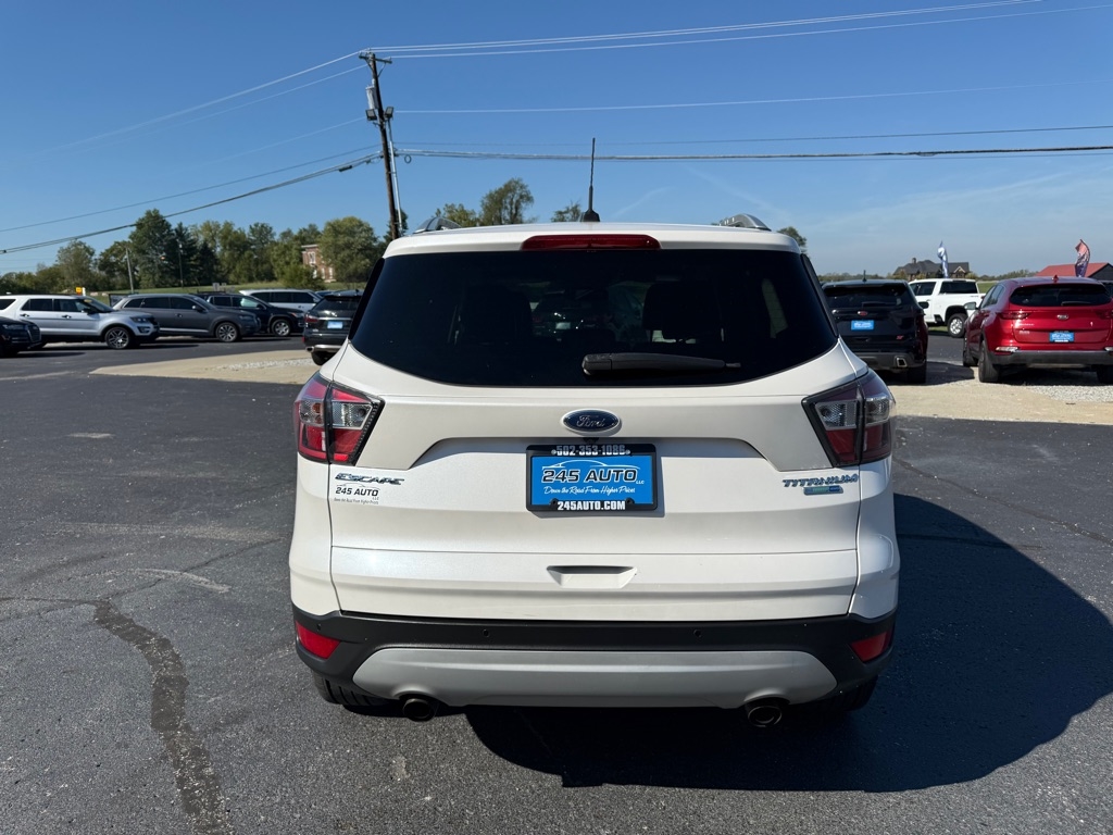 2017 Ford Escape Titanium photo 3