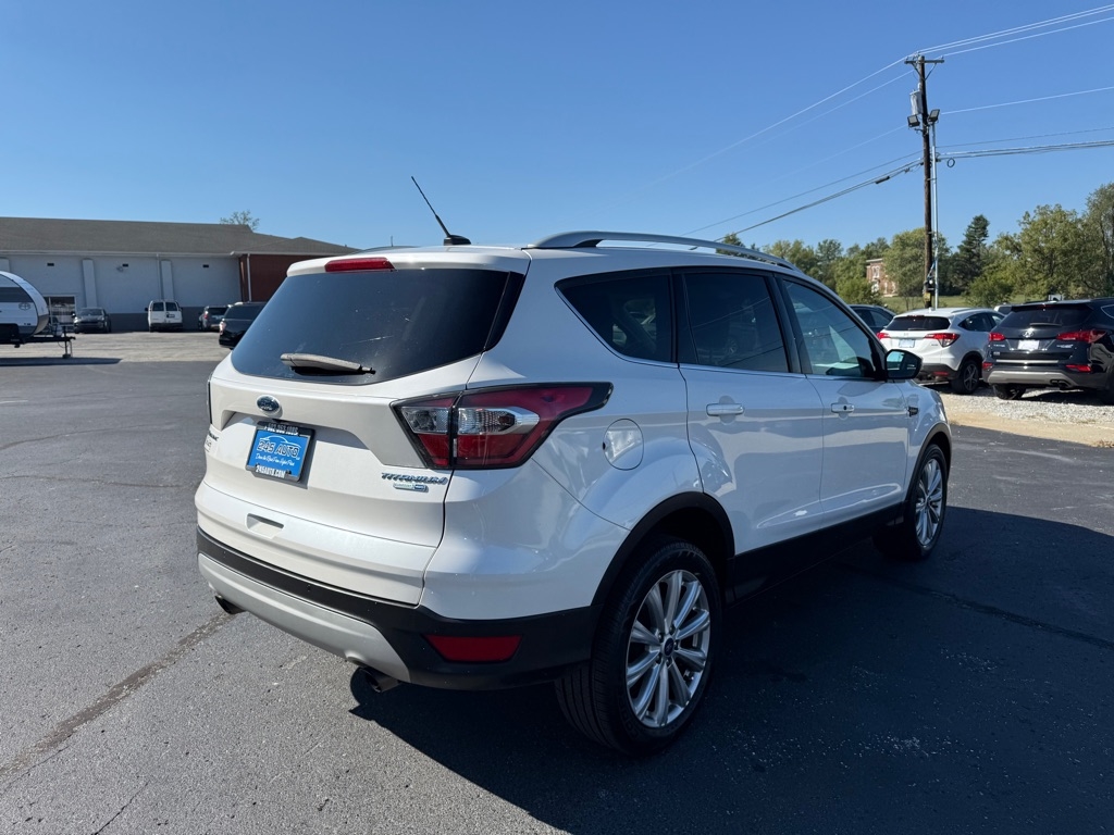 2017 Ford Escape Titanium photo 4
