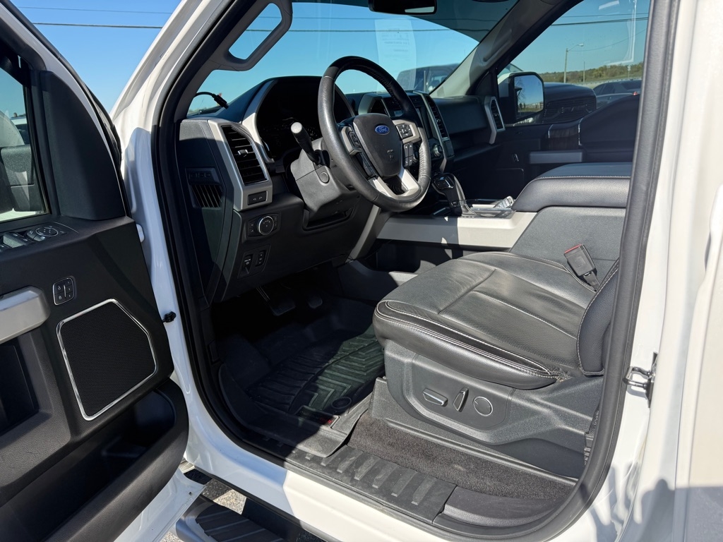 Ford F-150 Lariat 4WD SuperCrew 5.5' Box 2018