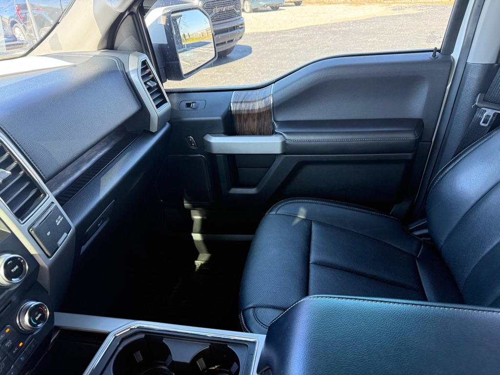 Ford F-150 Lariat 4WD SuperCrew 5.5' Box 2018