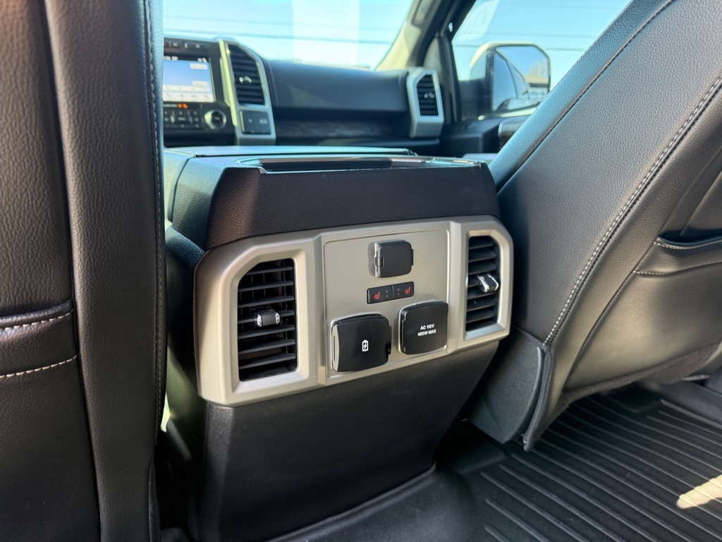 Ford F-150 Lariat 4WD SuperCrew 5.5' Box 2018