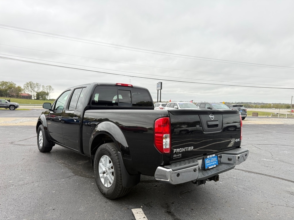 Nissan Frontier Crew Cab 4x4 SV V6 Auto Long Bed 2018