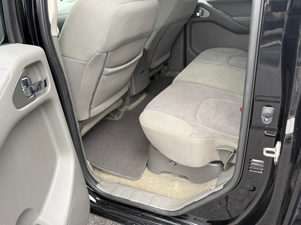 Nissan Frontier Crew Cab 4x4 SV V6 Auto Long Bed 2018