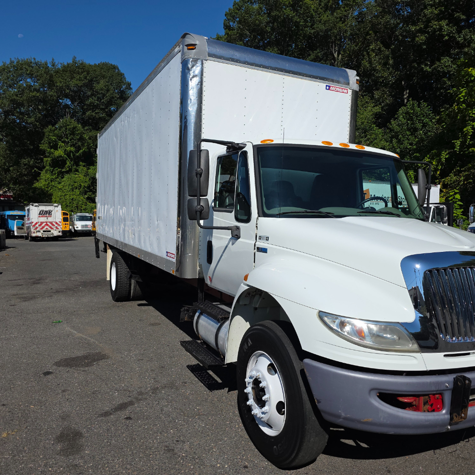 International 4300  2015 International 4300  2015
