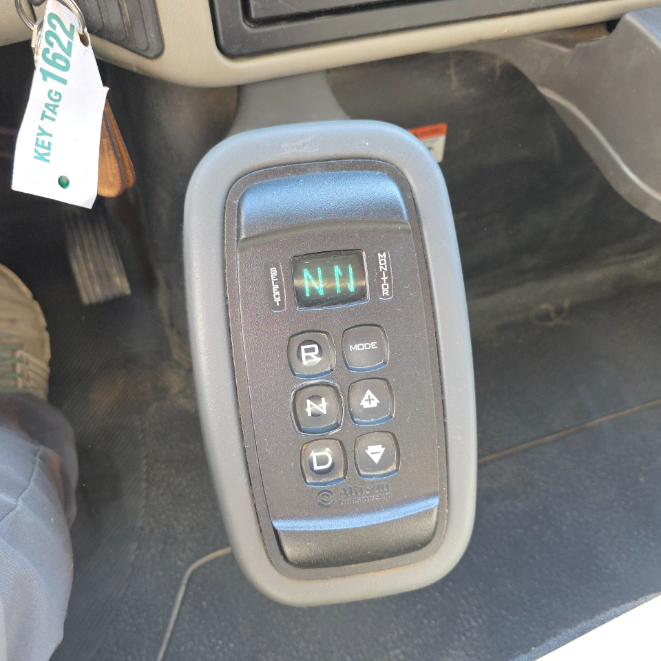 International 4300  2015 International 4300  2015