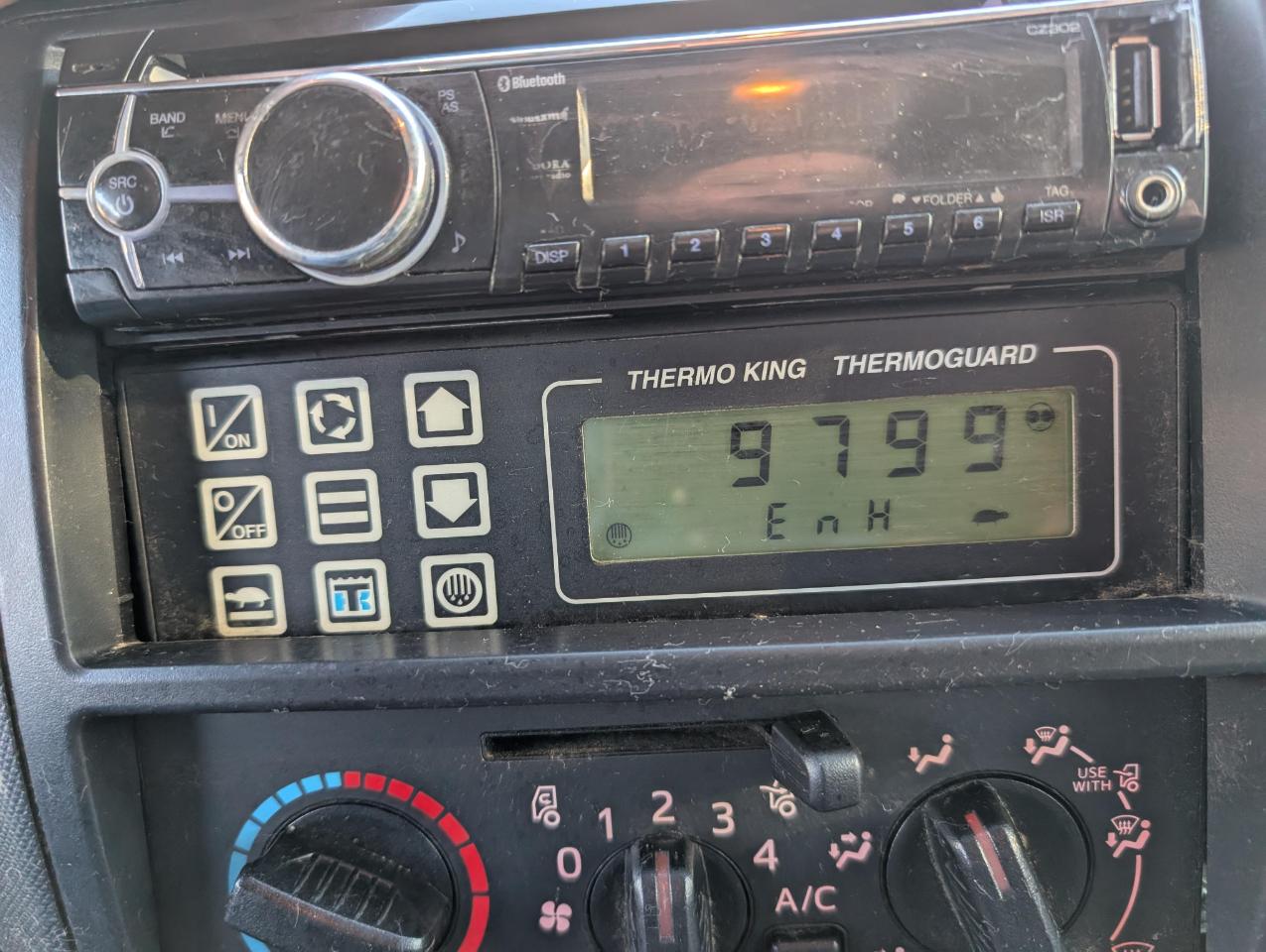 Hino  XJC730/XFC730  2016