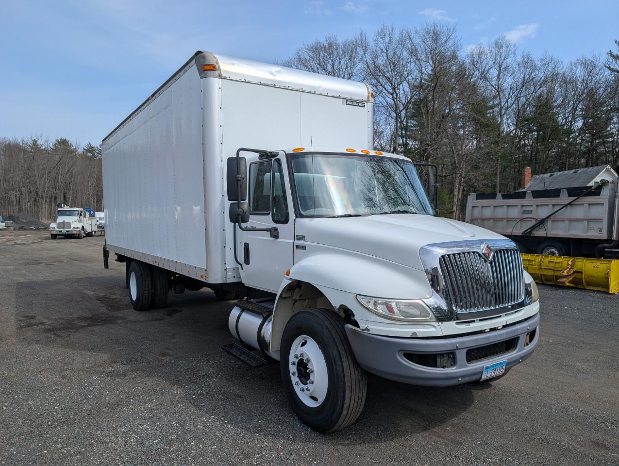 International 4300  2012