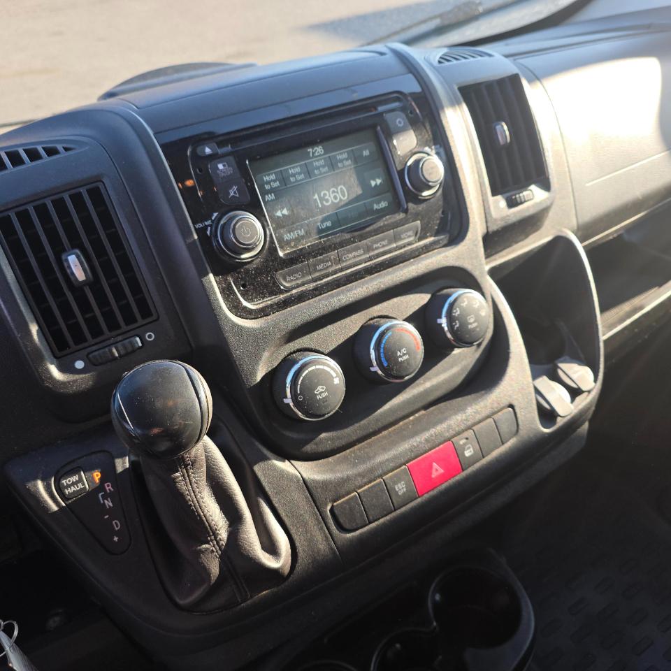 RAM Promaster 1500 Low Roof Tradesman 136-in. WB 2016