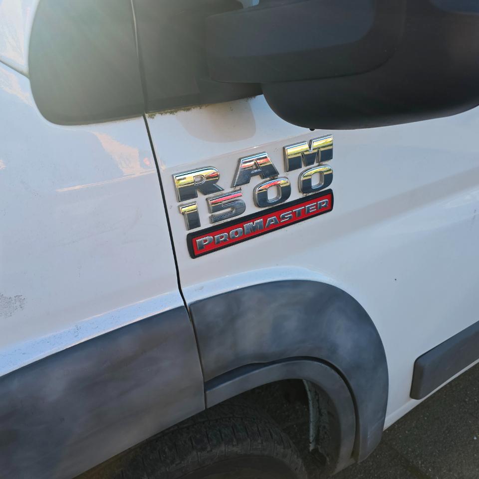 RAM Promaster 1500 Low Roof Tradesman 136-in. WB 2016